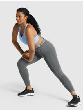 Gymshark Seamless Workout Fit Leggings Charcoal Gray Small